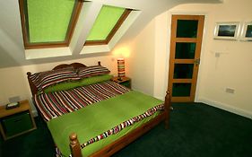 Sona Baile Home Stay